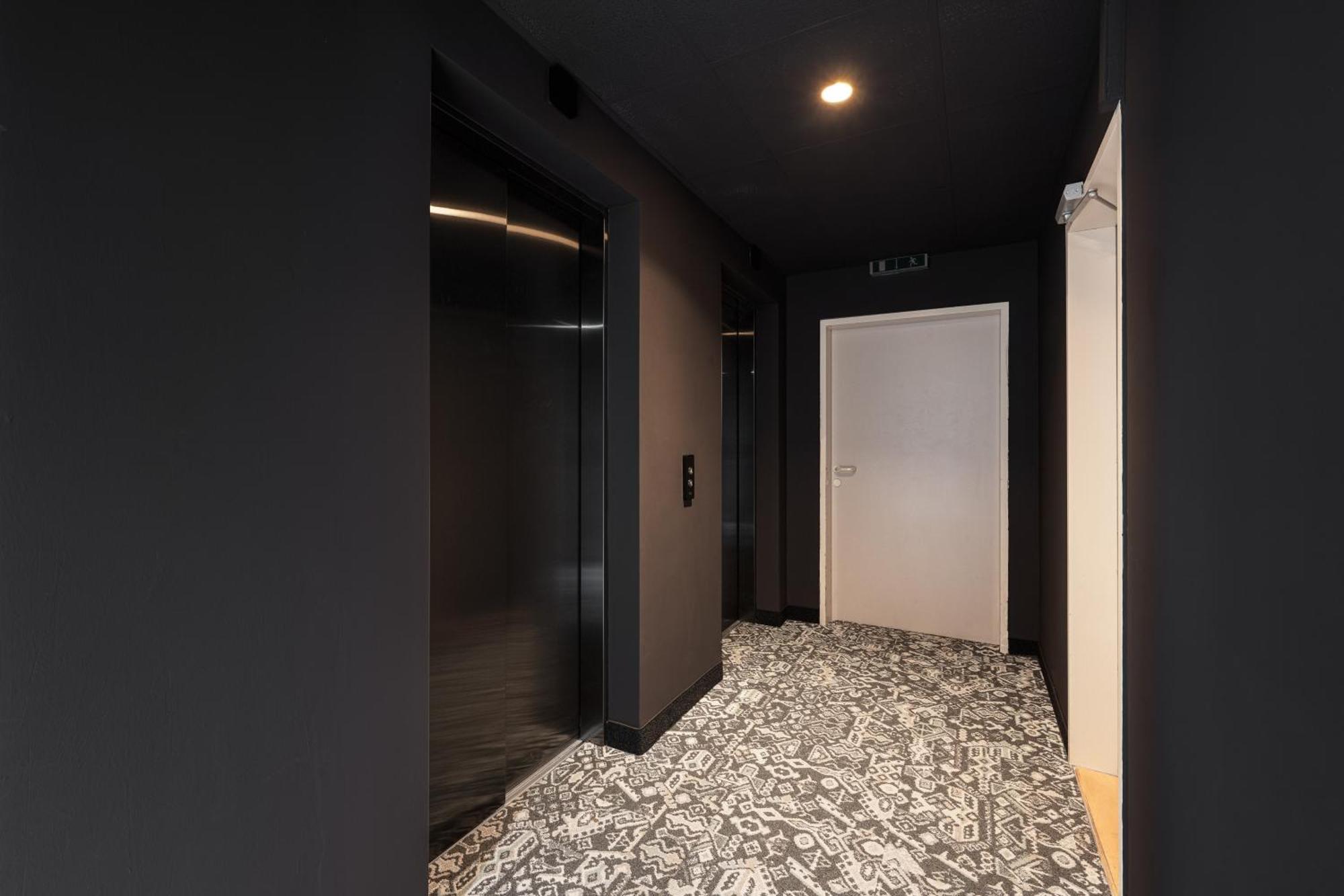 Mynext - Hotel Rudy Виена Екстериор снимка
